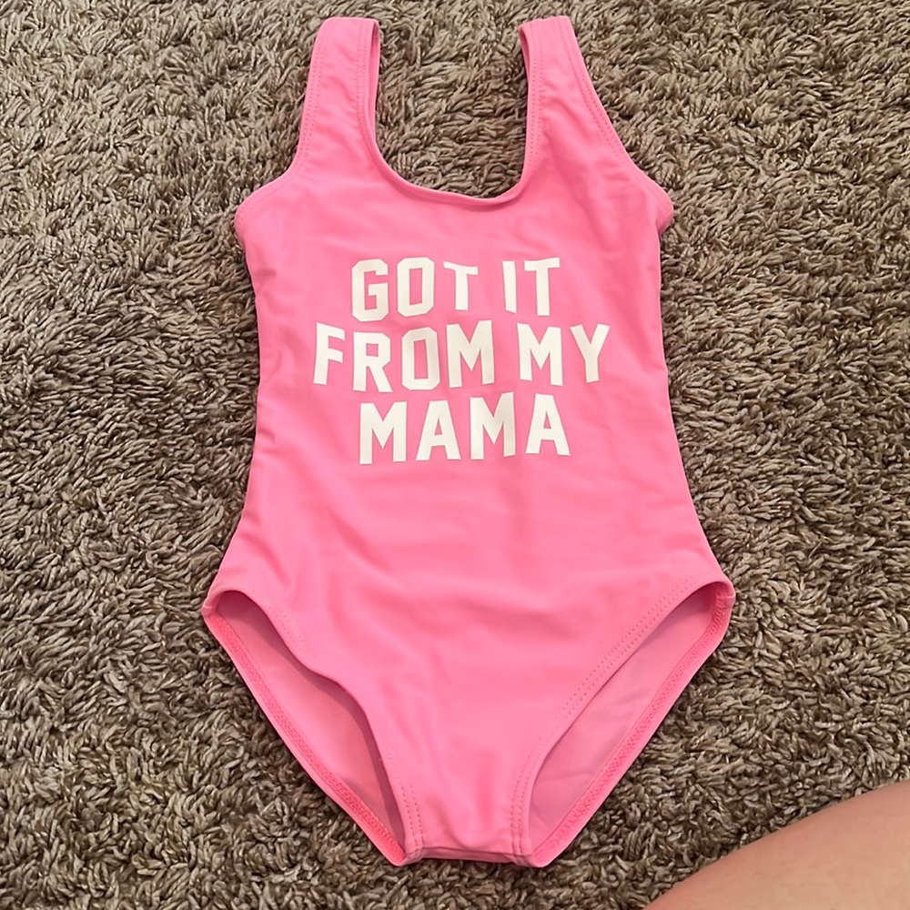 Girls swimsuit